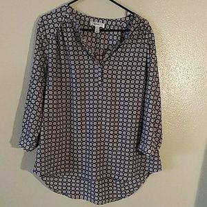 NWOT Dress barn long sleeve 1 snap blouse